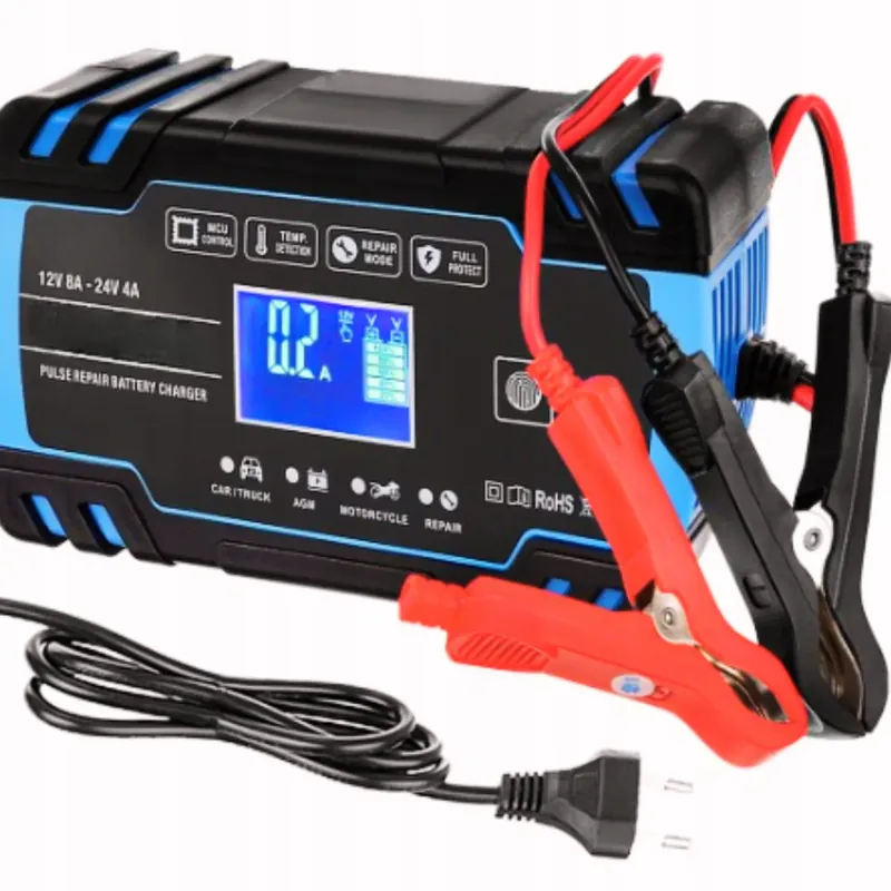 Najlepsza cena AUTOMATYCZNY PROSTOWNIK INTELIGENTNA ŁADOWARKA AKUMULATORA LCD 12V/24V 8A